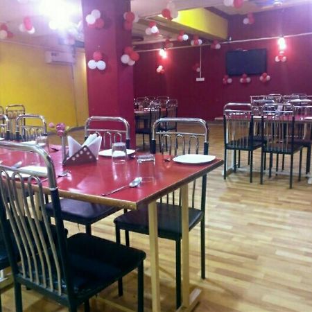 Ganga Palace Hotell Ujjain Eksteriør bilde