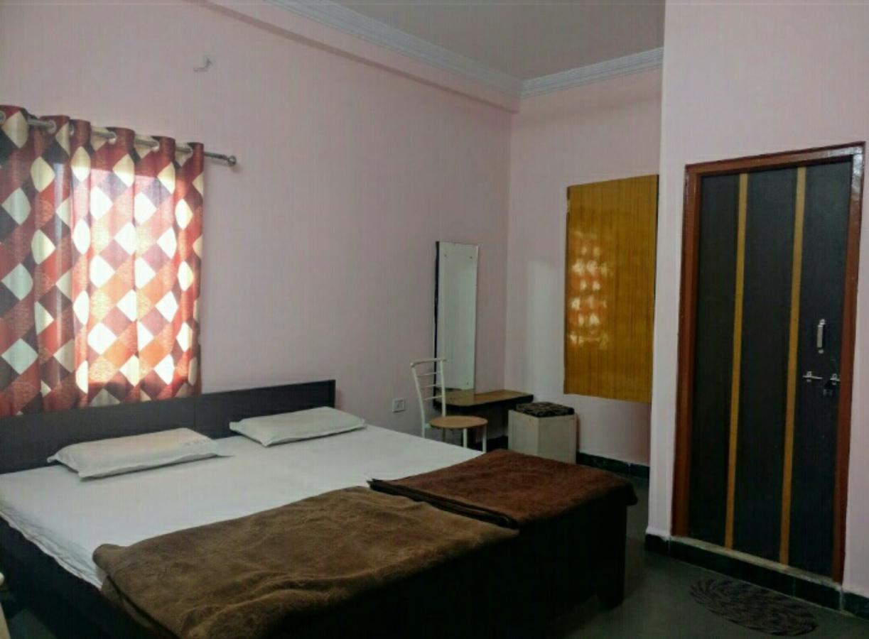 Ganga Palace Hotell Ujjain Eksteriør bilde